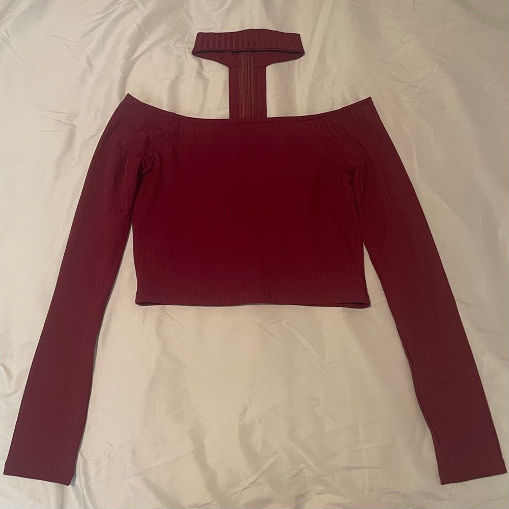 Forever 21 Burgundy Off Shoulder Halter Crop Top Size S